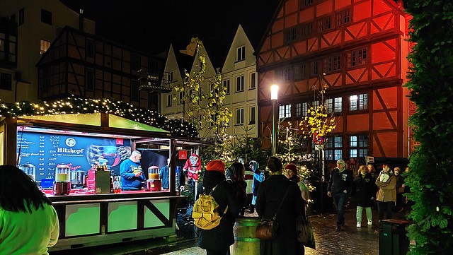 Schweriner Weihnachtsmarkt auf dem Schlachtermarkt