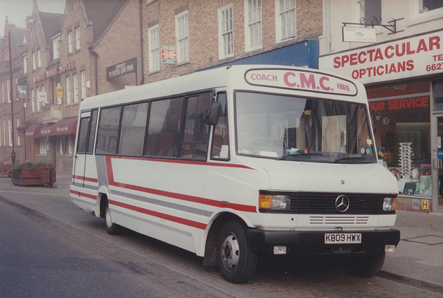 CMC Coaches K809 HWX in Newmarket – 12 May 1996 (313-28A) CMC Coaches K809 HWX in Newmarket – 12 May 1996 (313-28A)