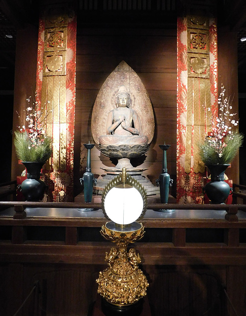 Japanese Buddhist Shrine in the Metropolitan Museum of Art, March 2019