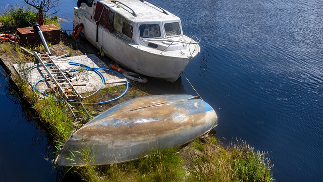 Upside Down Boat