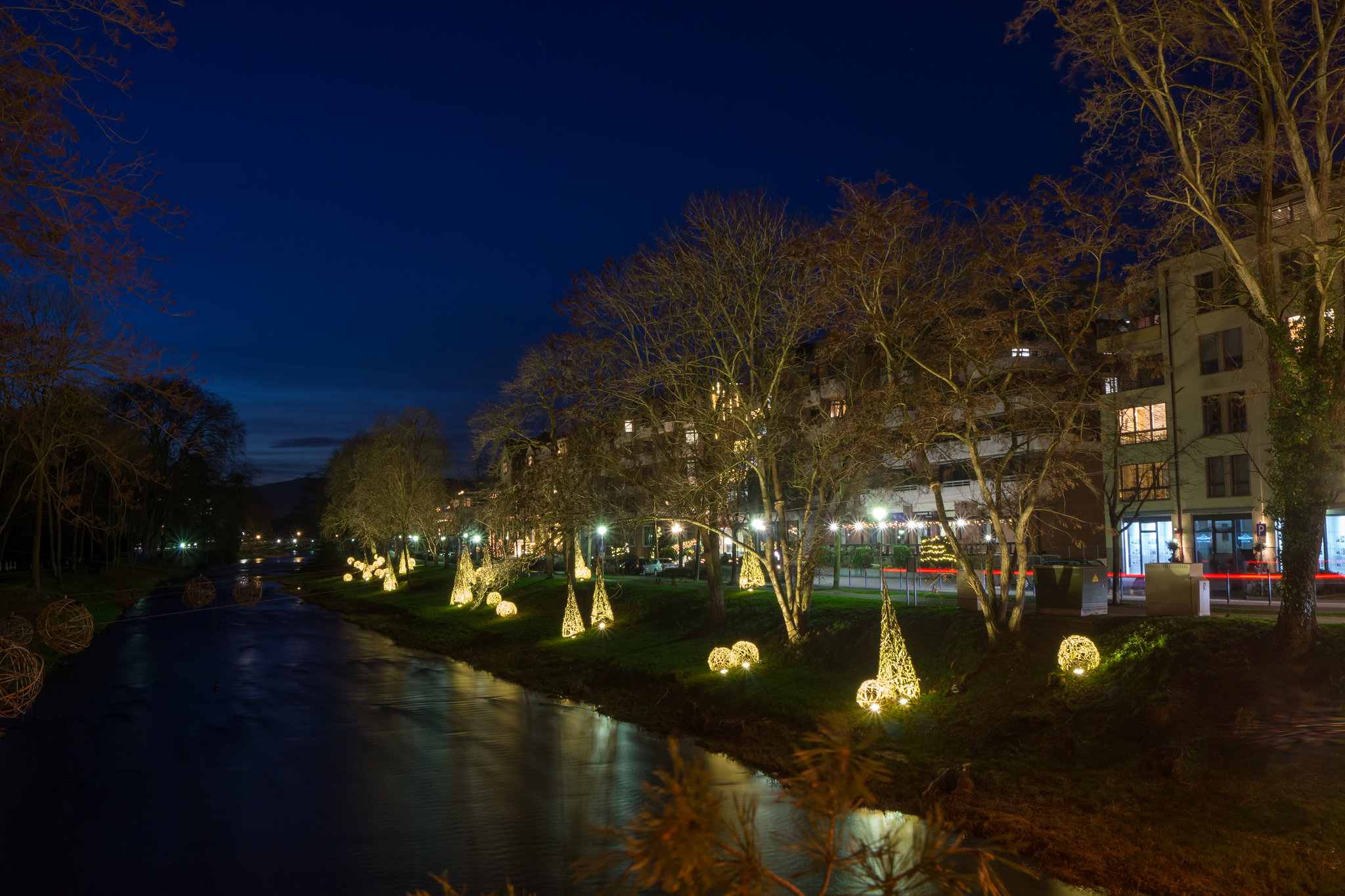 Bad Neuenahr-Ahrweiler - Uferlichter DSC09722