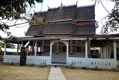 Architecture typiquement laotienne / Laotian building