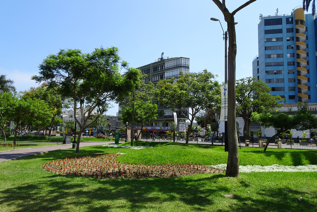 Parque Central De Miraflores