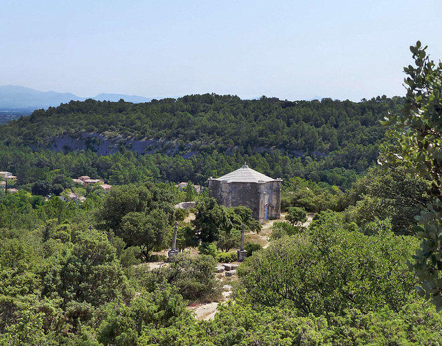 Saint-Restitut - Chapelle du Saint-Sépulcre