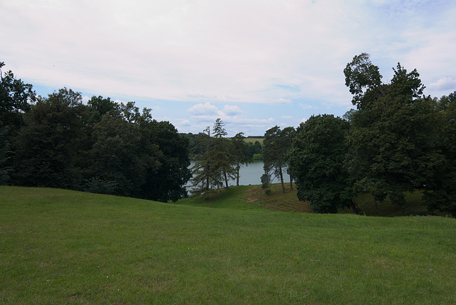 Park und See in Katschaniwka