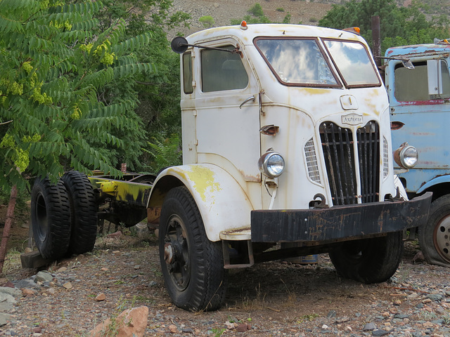 1952 Autocar COE (cab over engine) Truck