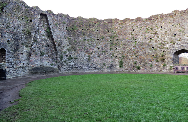 cardiff castle, wales