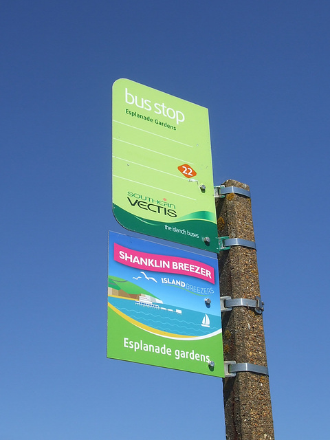DSCF8710 Go-South Coast (Southern Vectis) bus stop signs in Shanklin - 5 Jul 2017 DSCF8710 Go-South Coast (Southern Vectis) bus stop signs in Shanklin - 5 Jul 2017