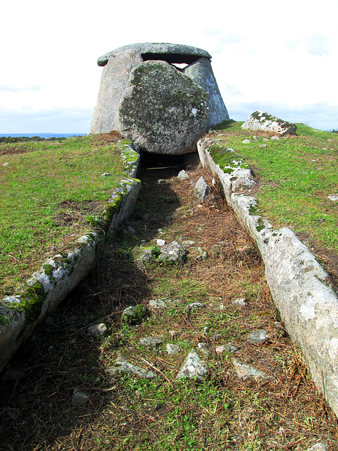 Tapadão dolmen.