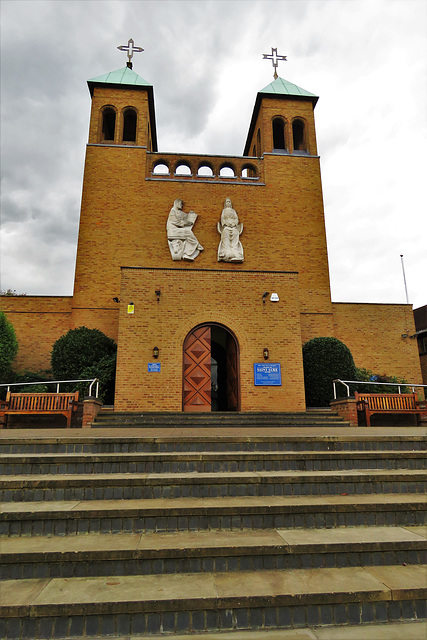 st luke rc church, pinner , middx (1)