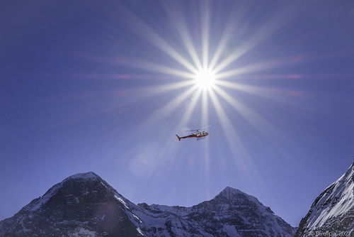 der Himmel über der 'Eiger-Nordwand' und dem 'Mönch' (© Buelipix)