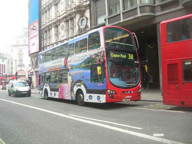 DSCN0171 Arriva London DW270 (LJ59 LWT) - 3 Apr 2013