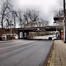 Schonnebeckhöfe mit Köln-Mindener Eisenbahnbrücke (Essen-Katernberg) / 21.01.2023