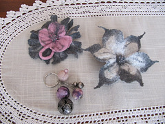 felted brooches and key ring