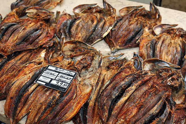 Funchal - Mercado dos Lavradores (12) - Echter Bonito (02)