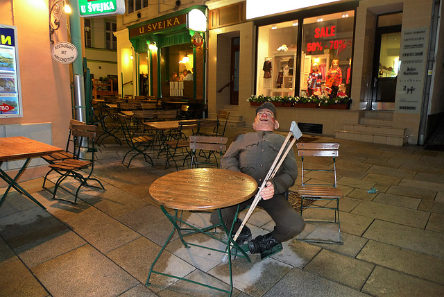 Beim "Schwejk" gibt's lecker Abendessen ...(1 PiP)