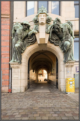 Durchgang am Elbhof