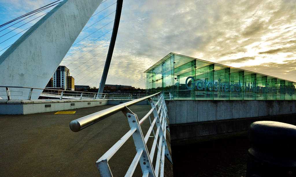 Gateshead Millenium Bridge