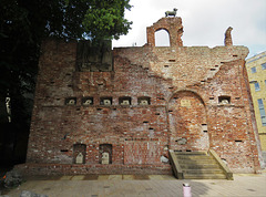 folly wall,  barking, london  (4)modern folly wall with all sort of c19 bits and bobs