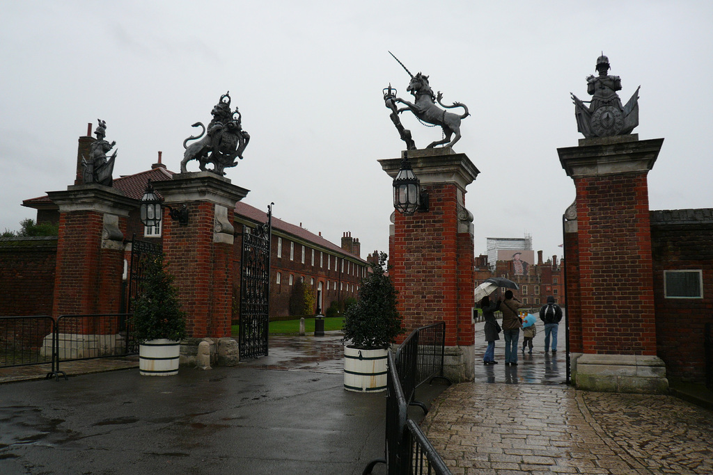 Hampton Court Gates