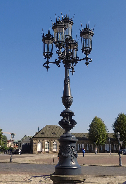 Kandelaber am Theaterplatz, Dresden