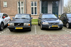 1991 Volvo 240 Polar & 2004 Volvo XC70