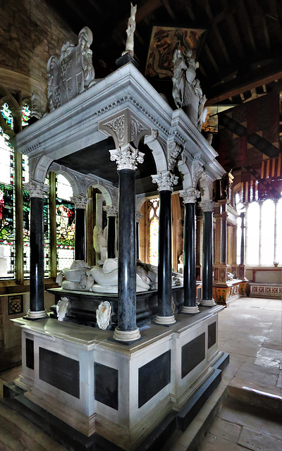 great brington church, northants (8)c17 tomb of sir william lord spencer +1636 and penelope wriothesley. nicholas stone designed the tomb and provided materials for £600, paying john hargave £14 for c