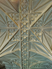 st mary's church, warwick (140)c15 vaulting in the tiny chapel to the south of the chancel, perhaps once a tomb or chantry chapel?
