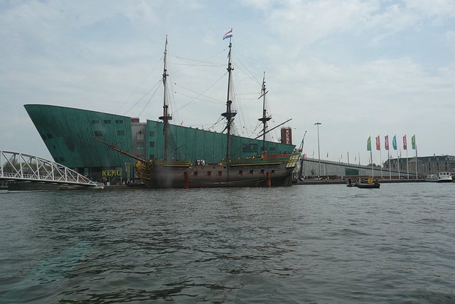 Sailing Ship In Front Of The Science Museum