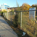 Public notice fence / Avis publique et clôture végétale