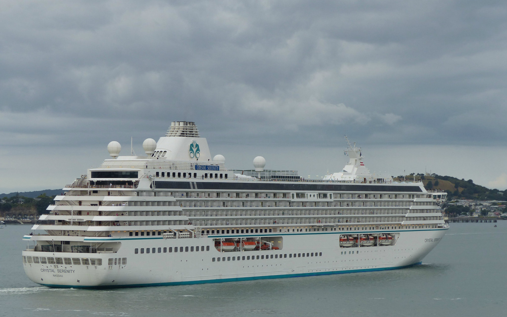 Sailing from Auckland (3) - 21 February 2015