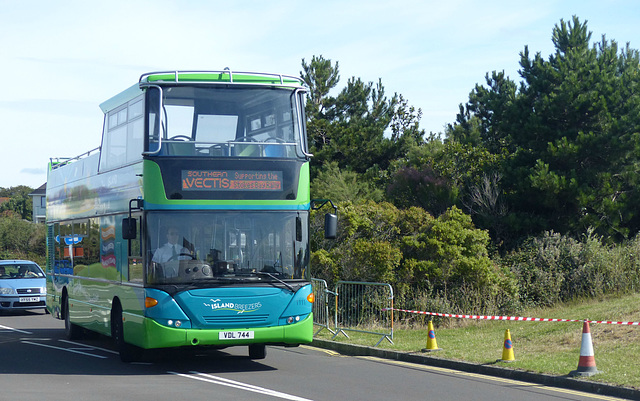 Stokes Bay Bus Rally (29) - 2 August 2015