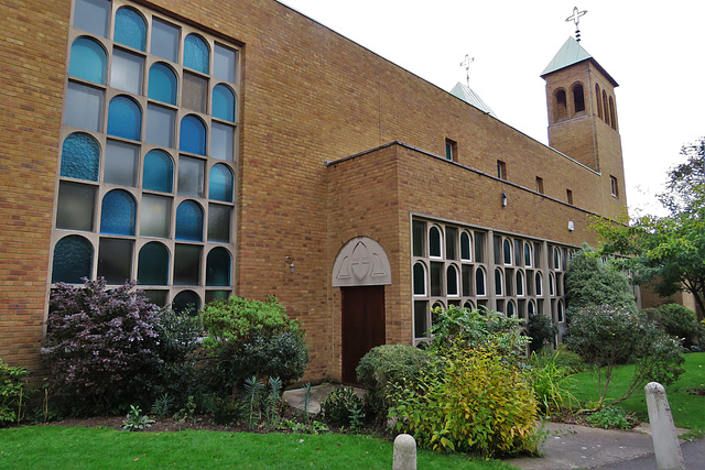 st luke rc church, pinner , middx (5)