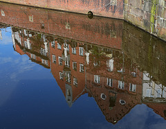 HWW - Spiegelung in der Schwinge