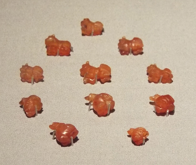 Carnelian Animal-Shaped Ornaments in the Metropolitan Museum of Art, July 2017