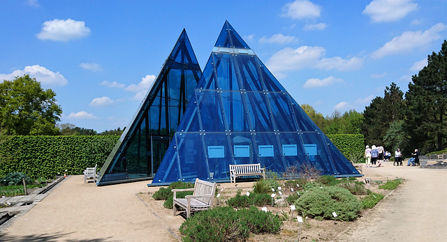 Halbe Parkpyramiden