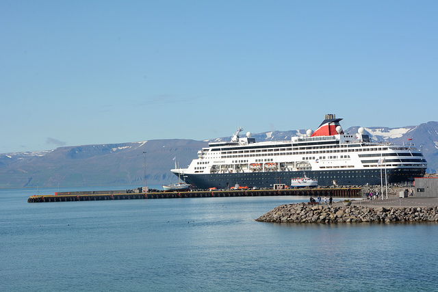 Iceland, Renaissance in the Port of Húsavík