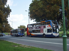 DSCF9316 Stagecoach East (Cambus) 19591 (AE10 BXC) and 27852 (AE13 DZY) in Cambridge - 19 Aug 2017