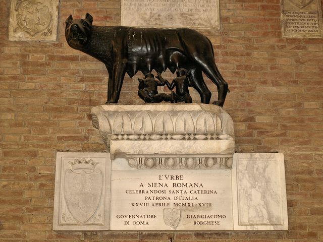 Memories of Tuscany: The Capitoline Wolf