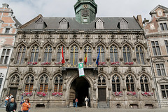 L'hôtel de ville et la Grand Place