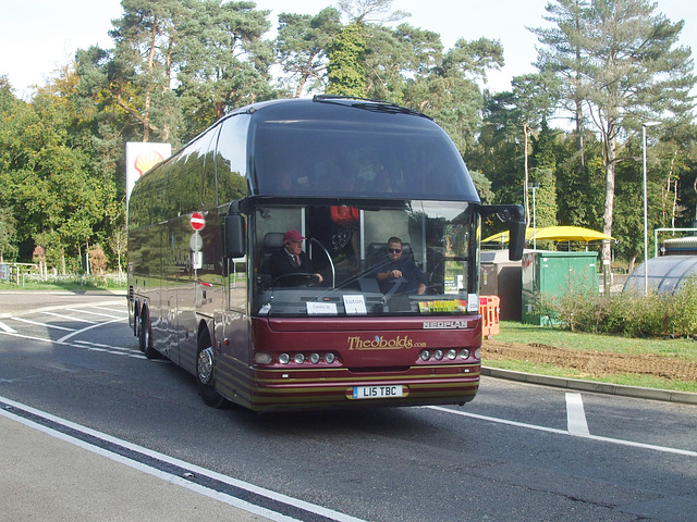 DSCF5086 Theobold’s Coaches L15 TBC at Barton Mills - 7 Oct 2018 DSCF5086 Theobold’s Coaches L15 TBC at Barton Mills - 7 Oct 2018