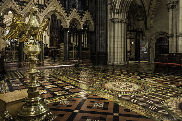 the Christ Church Cathedral (© Buelipix)