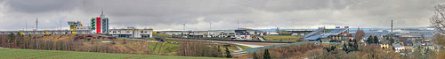 (041/365) Blick zum "Sachsenring" (panoramic)