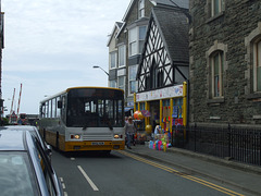 Express Motors M452 VCW in Barmouth - 29 Jun 2015 (DSCF0276)