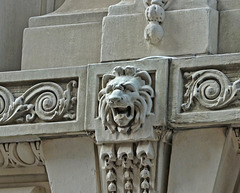 Lion Head