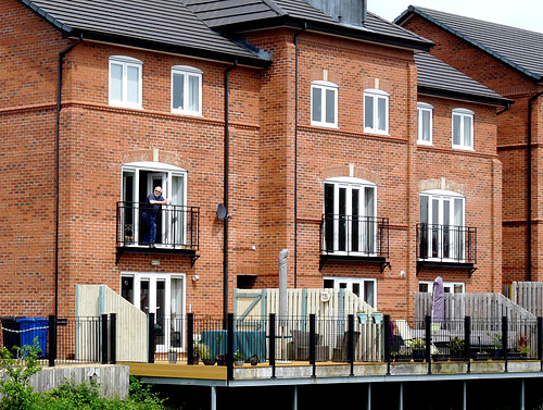 Warrington-Canalside Apartments