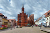 Perleberg, Markt mit Rathaus und Kirche