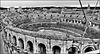 Nîmes (30) 20 novembre 2013. Les arènes vues depuis la grande roue.