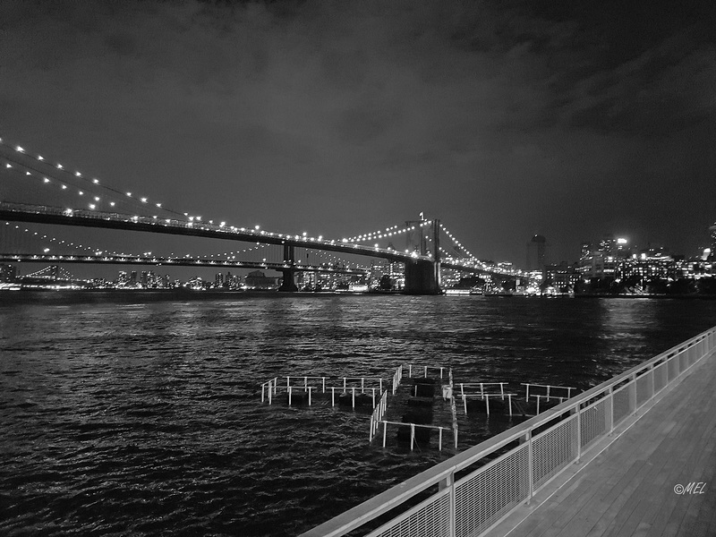 Der Zaun in New York - Lichter der Großstadt