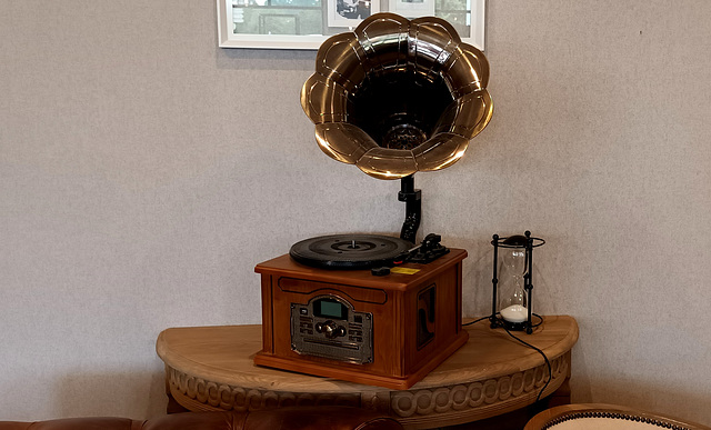 Phonographe ..........@++ et bonne semaine